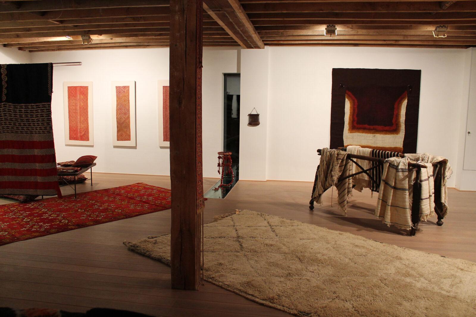 2014 Handgeknoopt Handgeweven