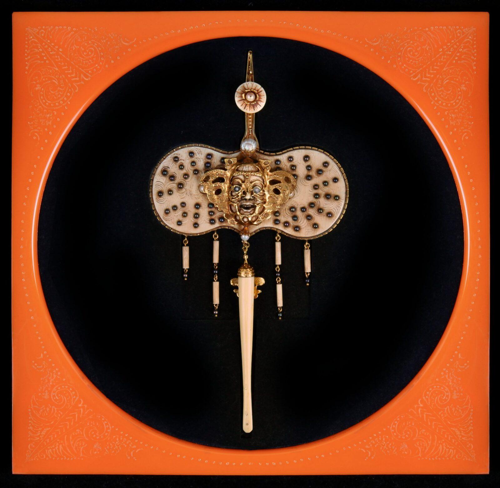 Octave Landuyt, Het gouden evenwicht, geel goud, ivoor, 11 parels