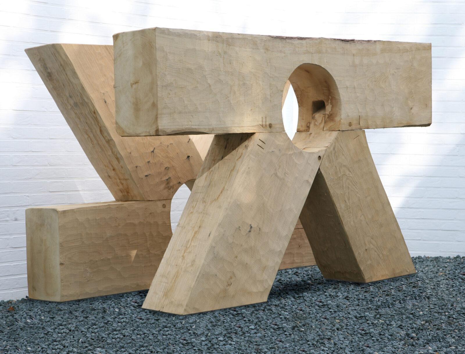 Bart Lens, Manneke pi, (C) Ph. van Gelooven, hout